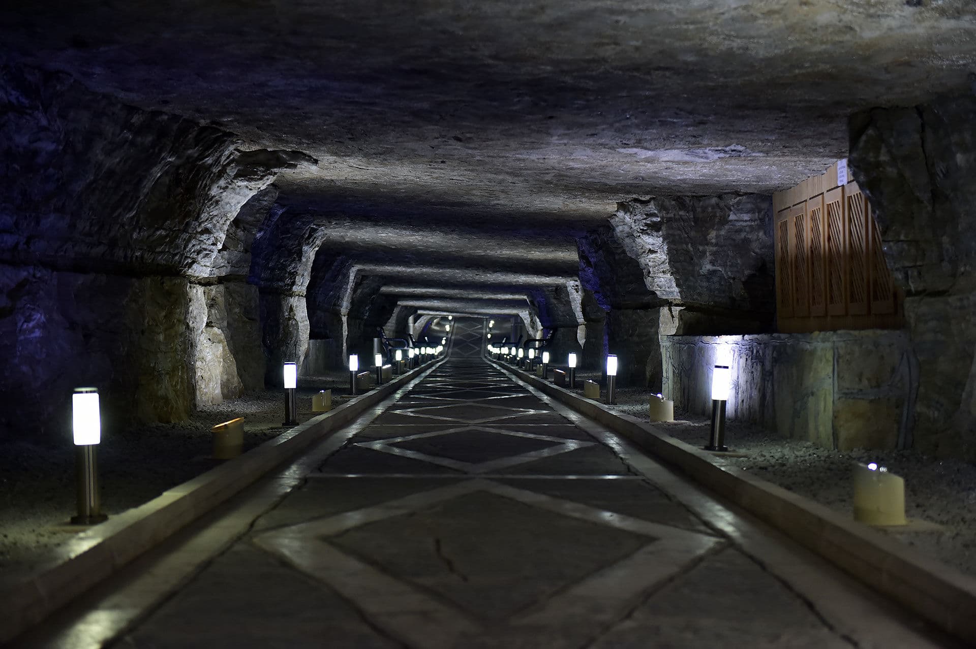 Duzdağ Duz Mağara Terapiyası